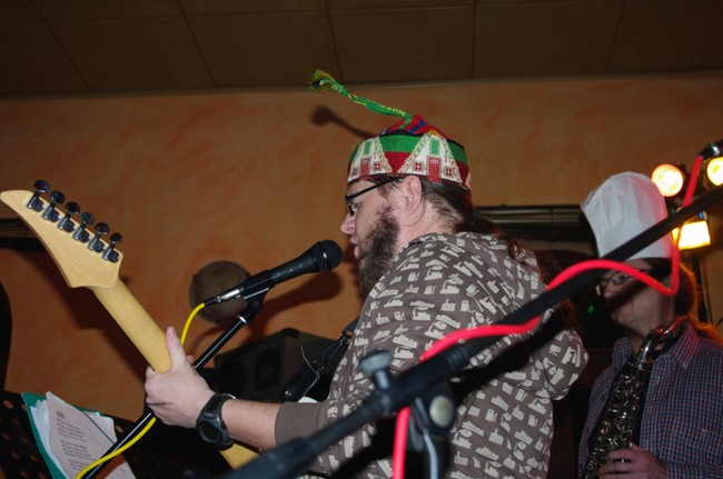 THE BALANCE SESSION OF THE OLD HYAENS - U imaly / 27.12.2008