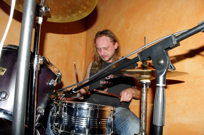 THE BALANCE SESSION OF THE OLD HYAENS - U imaly / 27.12.2008