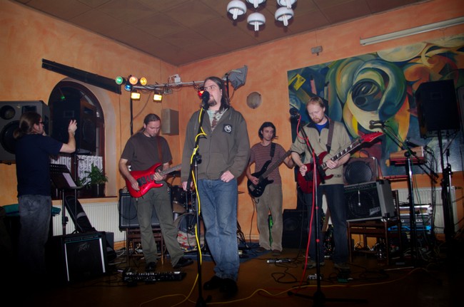 THE BALANCE SESSION OF THE OLD HYAENS - U imaly / 27.12.2008